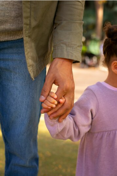 Benefícios dos elos familiares na adoção tardia